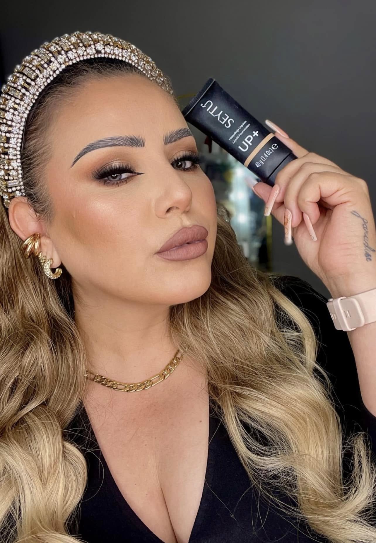 Maquillaje Liquido UP+ SEYTÚ