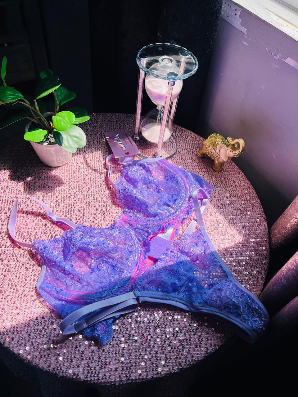 Conjunto de Lencería Victoria